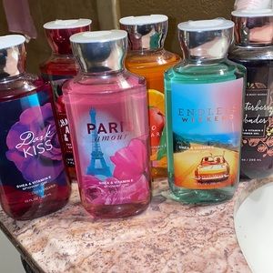 Bath and body works shower gels 10fl oz